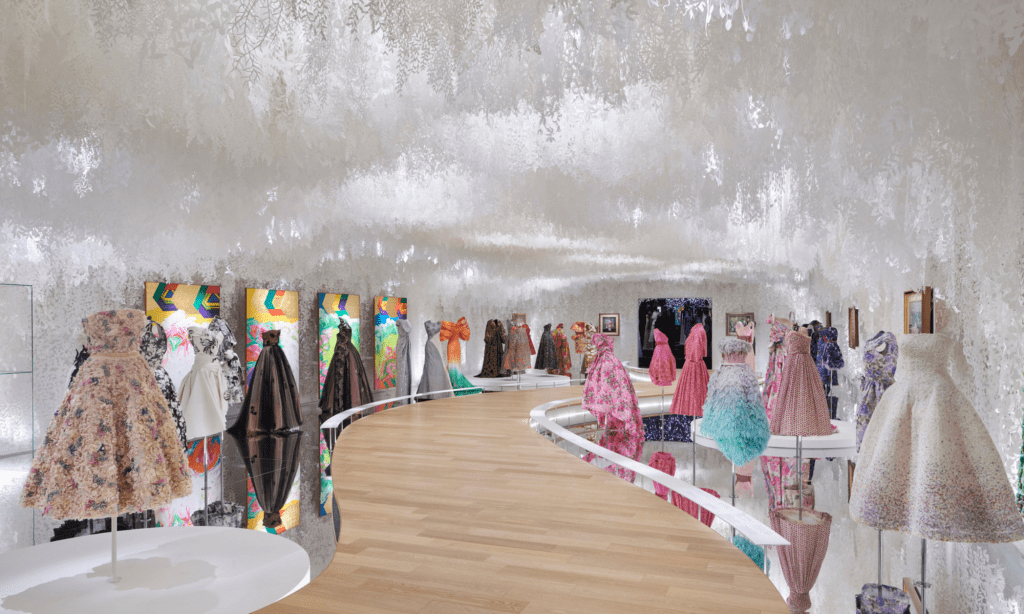 La exposición 'Christian Dior, designer of dreams' llega a Tokio